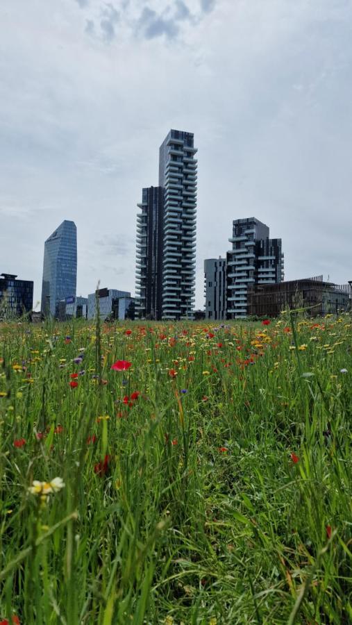 Casa Milano, Appartamento In Centro A Milano Eksteriør bilde